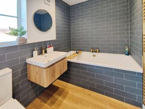 Photo 1- click for photo gallery